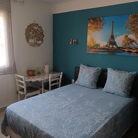 Chambre Privee Climatisee Chez Particulier, Wifi Leilighet Perpignan Eksteriør bilde